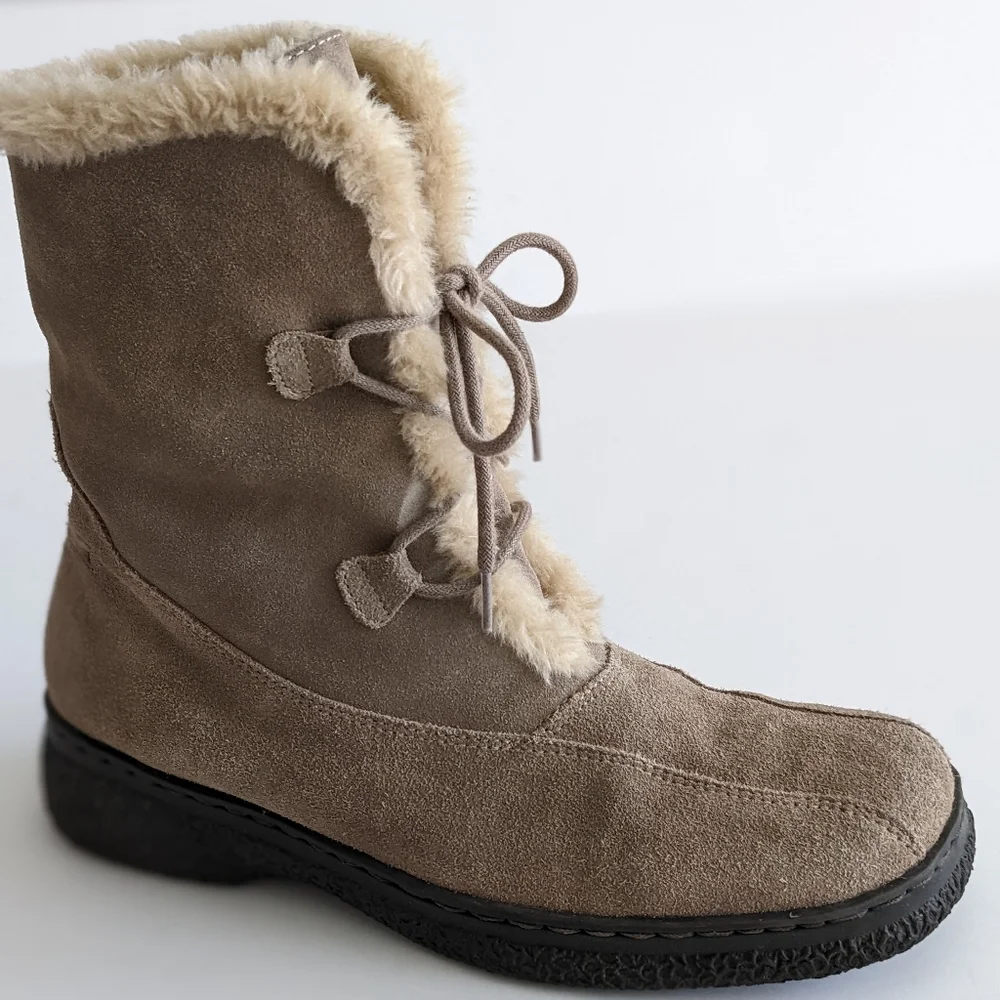 Baretraps Whitney Beige Suede Fur Lined Boots Size 10